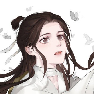 7岁女孩天生白色刘海患上罕见病